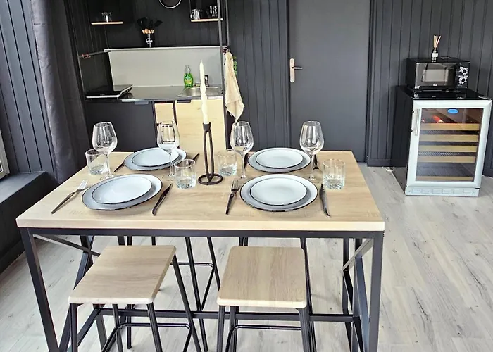 Black Box Cinema Avec Balneo Apartmán